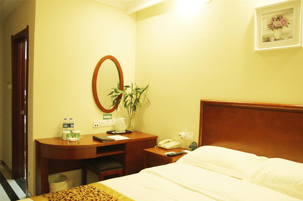 Greentree Inn Jiangsu Wuxi Qingyang Road Express Hotel Exterior foto